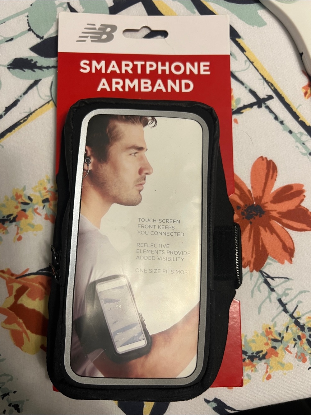 New Balance Black Smartphone Armband with Reflective Trim